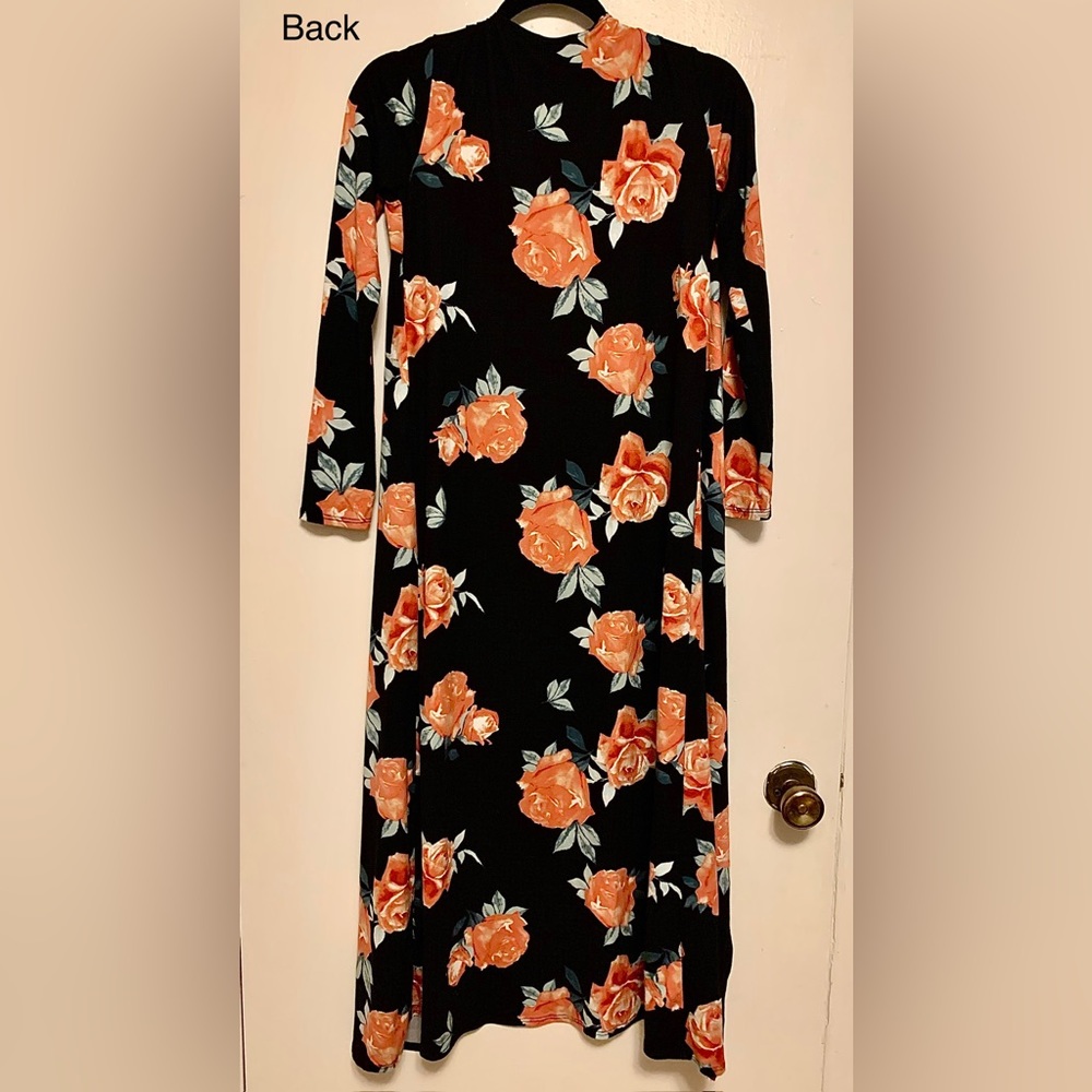 FREE Shipping: Soft Duster 🌸